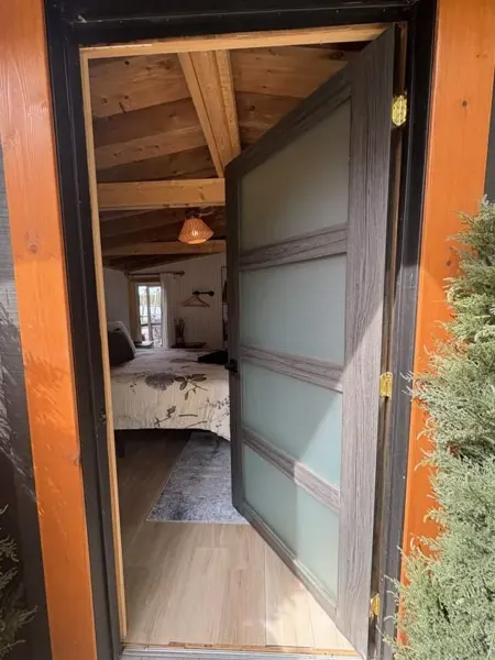The Cedars Bunkie entrance
