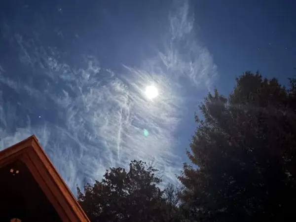 Moonlight above the Lakehouse